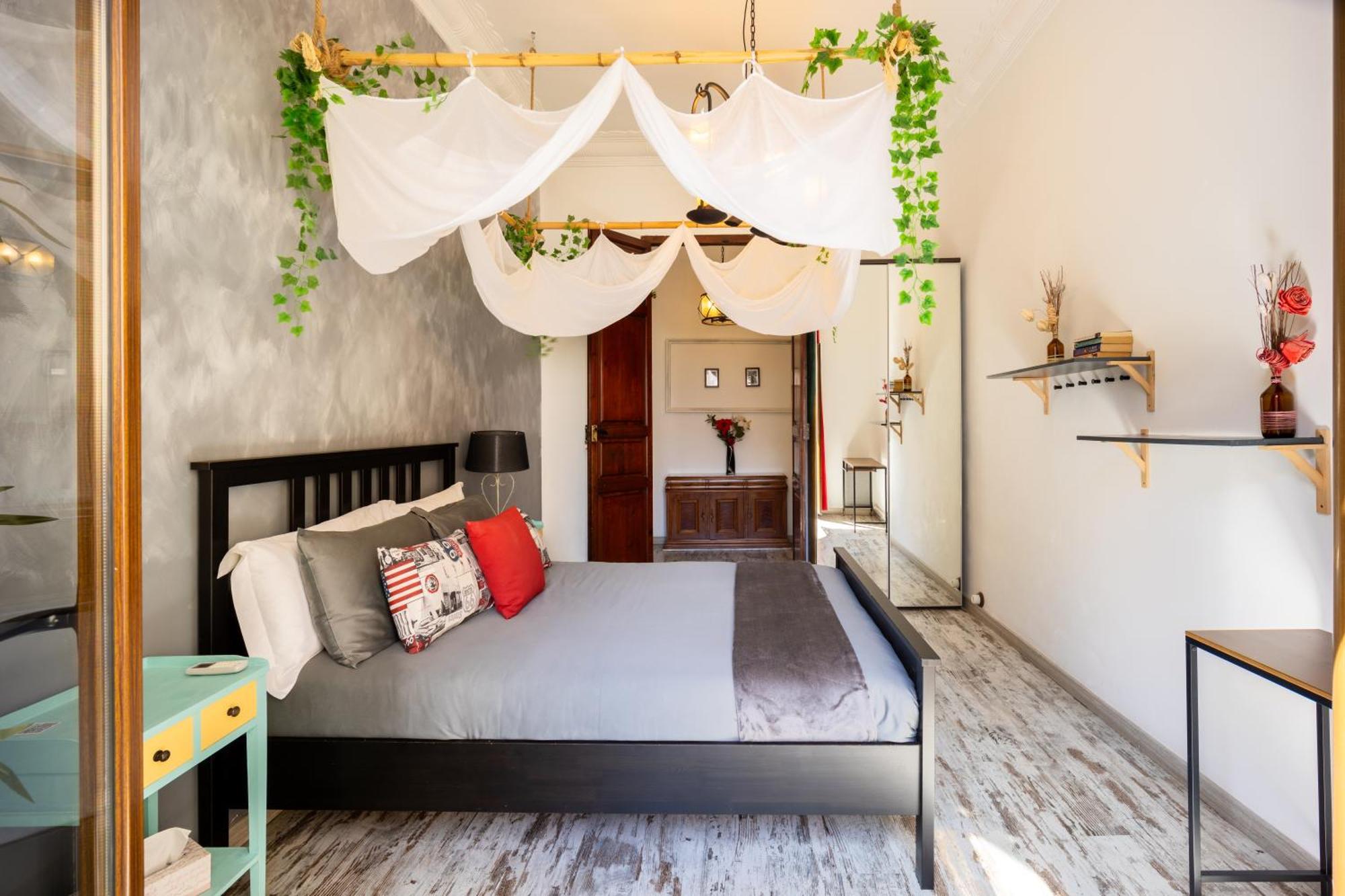 Portrait Boutique Guesthouse Valence Extérieur photo